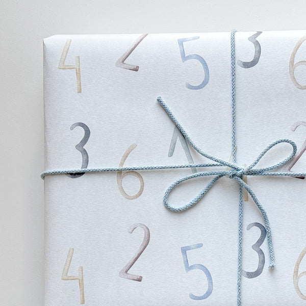 Premium Geschenkpapier I Zahlenmix