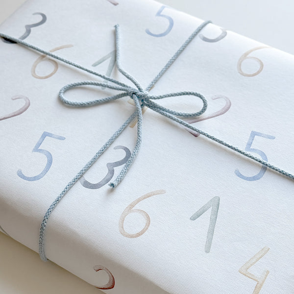 Premium Geschenkpapier I Zahlenmix